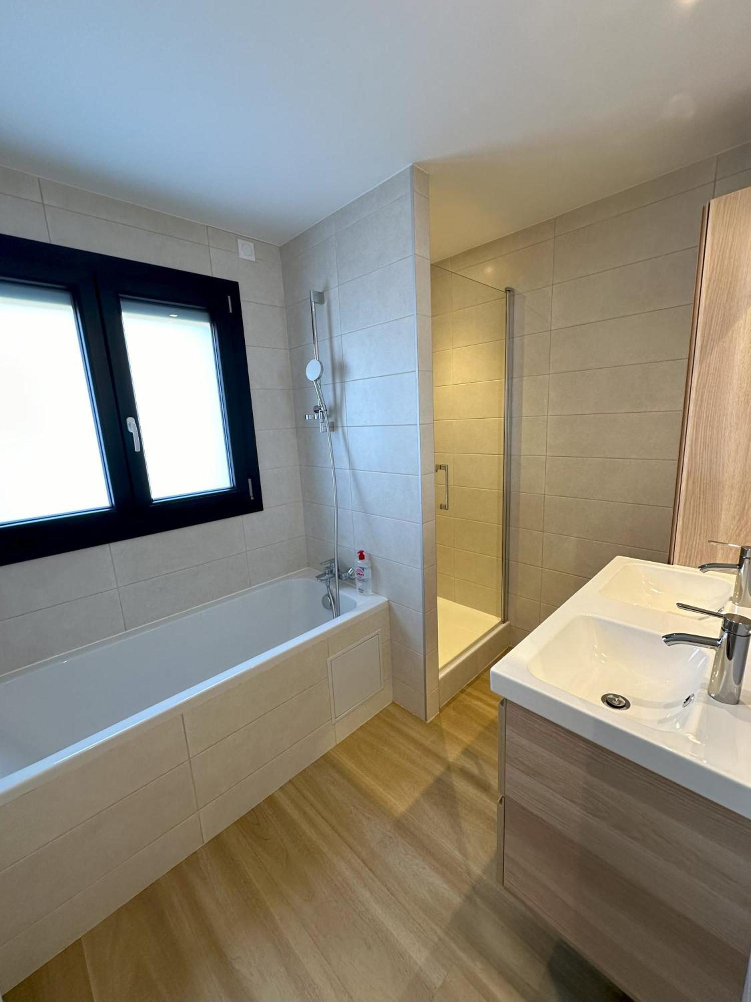 Sunny House - Villa 4 Chambres - Saint Genis Les Ollieres المظهر الخارجي الصورة